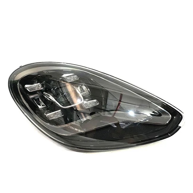 FOR Suitable    971 Headlight for Car 17 Year Front Headlight High Quality Auto Lighting Systems Headlamps